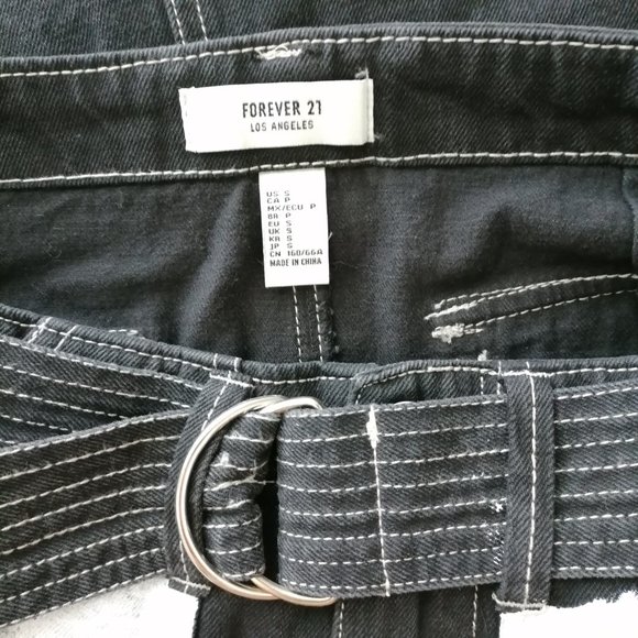 Forever 21 Womens Black Belted Flap Pocket Square Circle Mini Skirt Size S - Picture 5 of 8